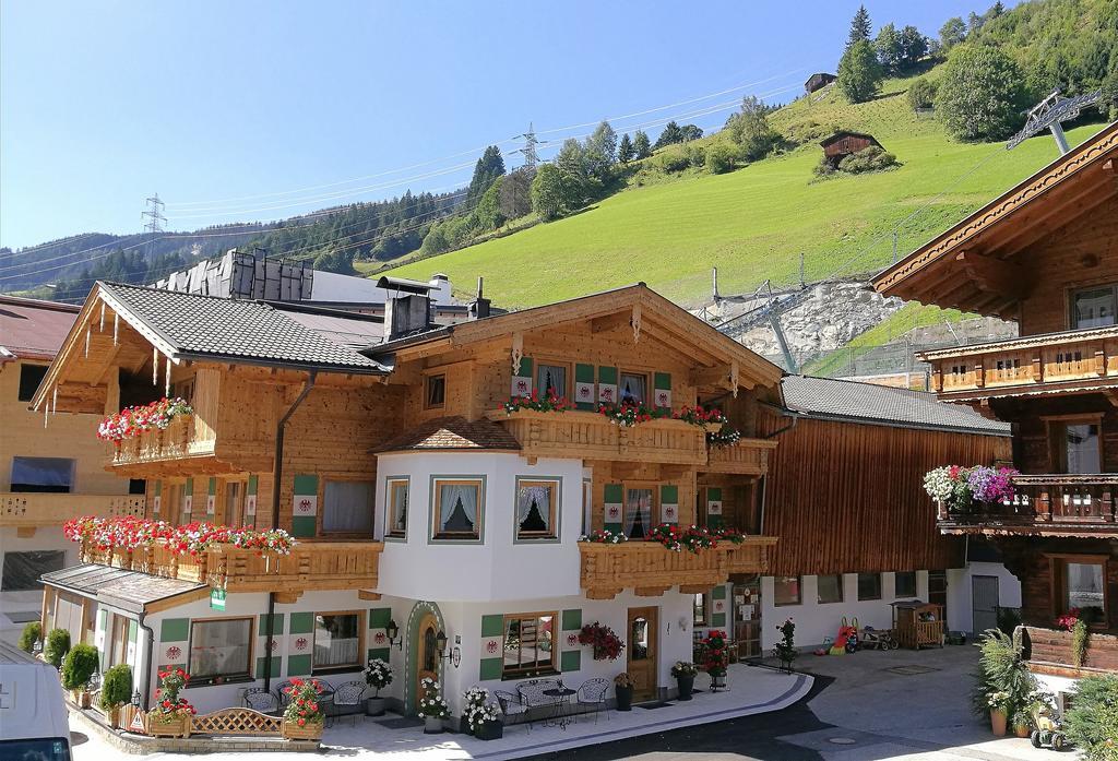 Petererhof Hotell Gerlos Exteriör bild
